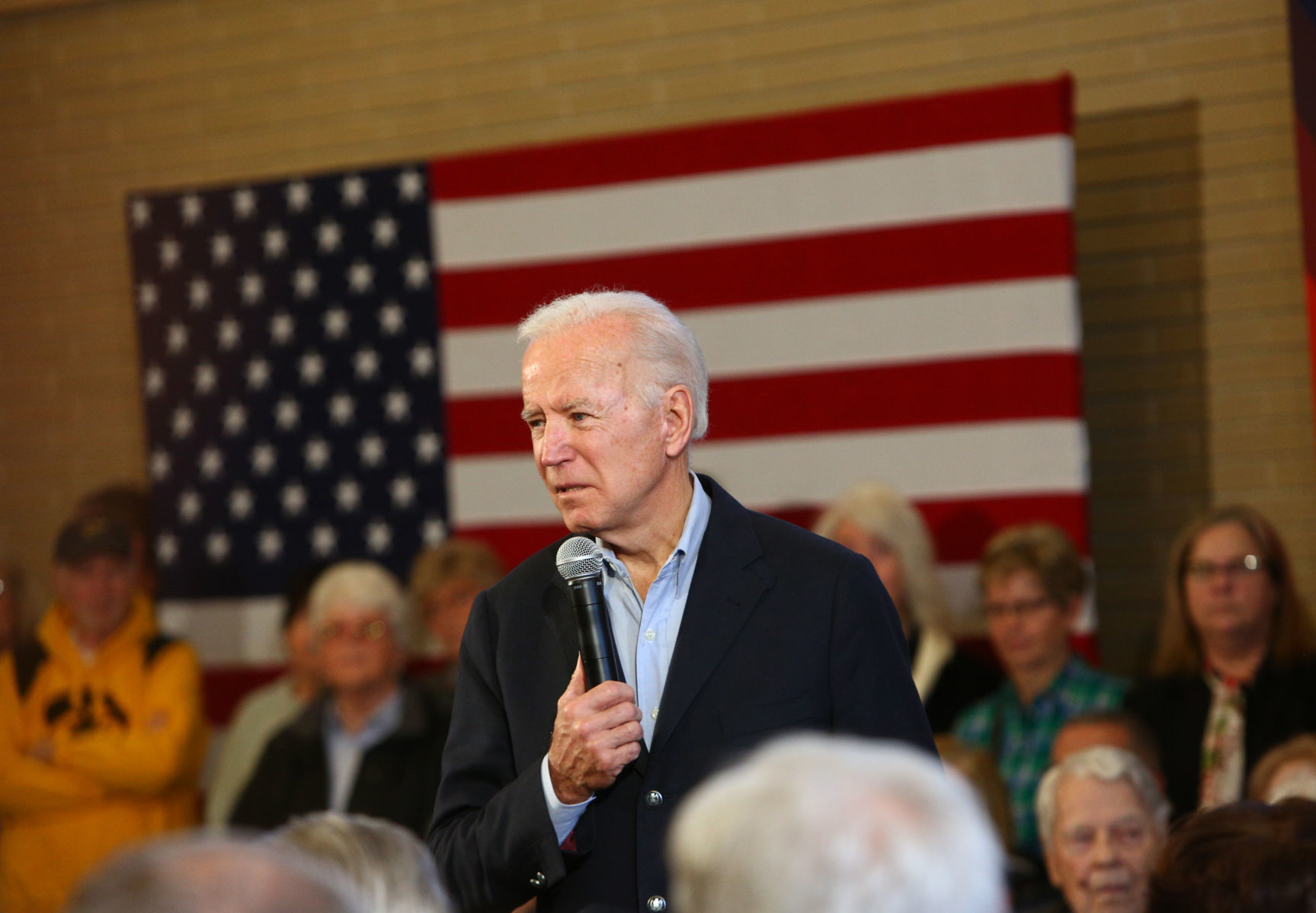 Joe Biden visits Mason City 12-03-19 (24).jpg